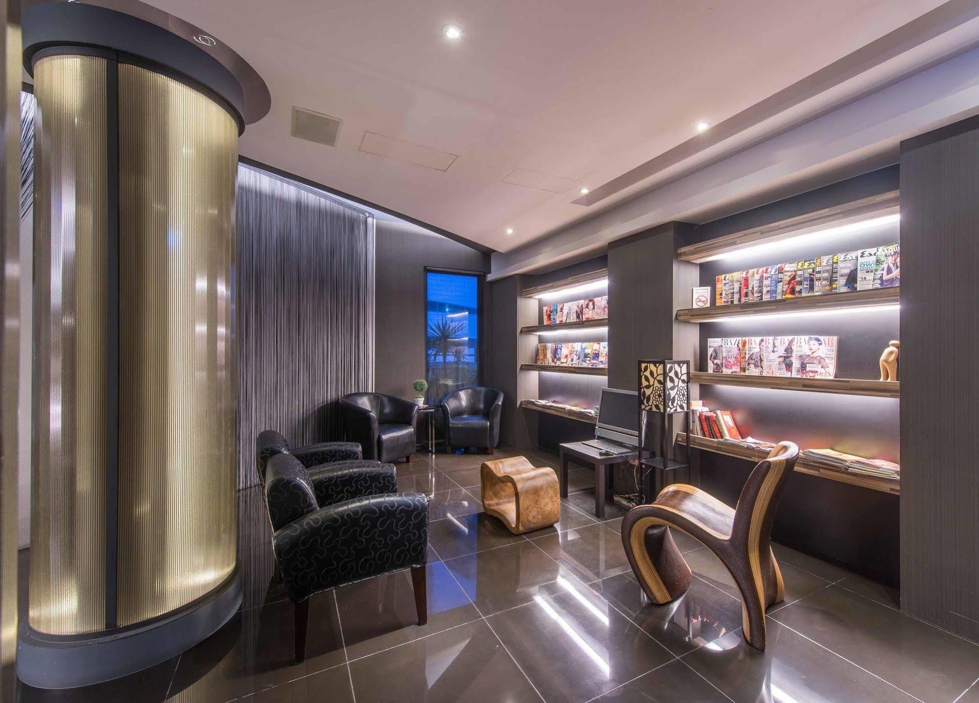 Forward Hotel Taipei Nangang Экстерьер фото