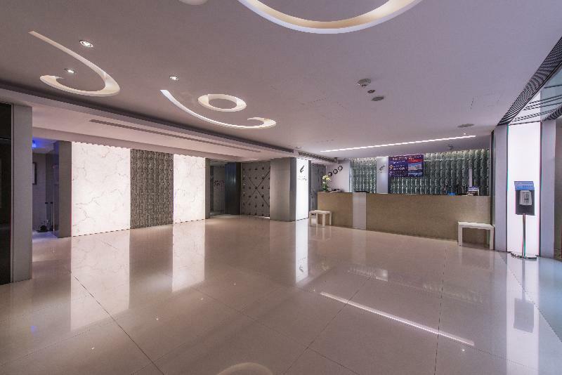 Forward Hotel Taipei Nangang Экстерьер фото